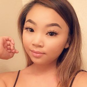 Meet your Posher, Alexus